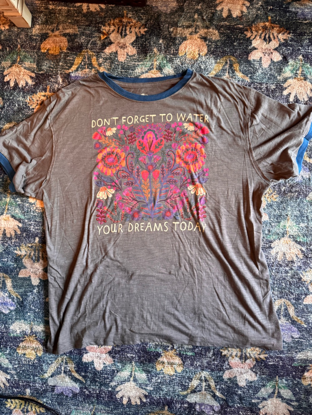 NATURAL LIFE Gray Short Sleeve Tee with Pink and Orange Floral Graphic